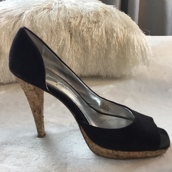 Jessica Simpson Shoes - 🖤 JESSICA SIMPSON BLACK & BAMBOO HEELS 🖤